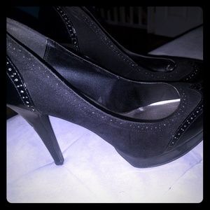 Black Torrid pumps size 13